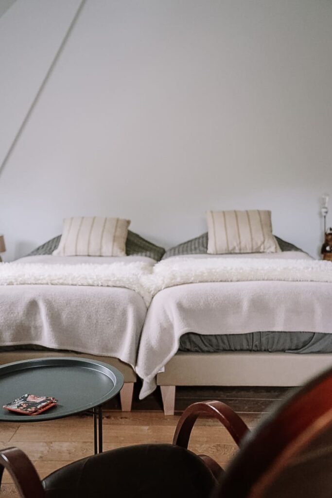 dortoir-cosy-manoir-fleuri-sejour-groupe-cote-opale
