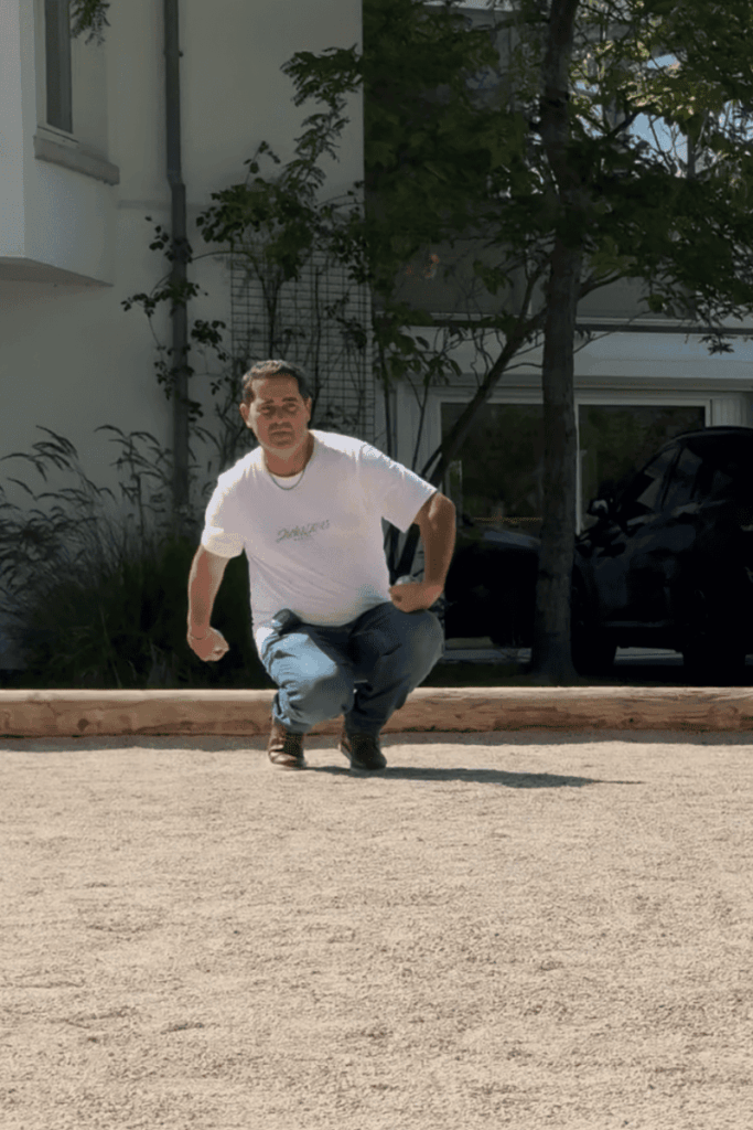 petanque-jeux-exterieurs-manoir-fleuri-sejour-groupe