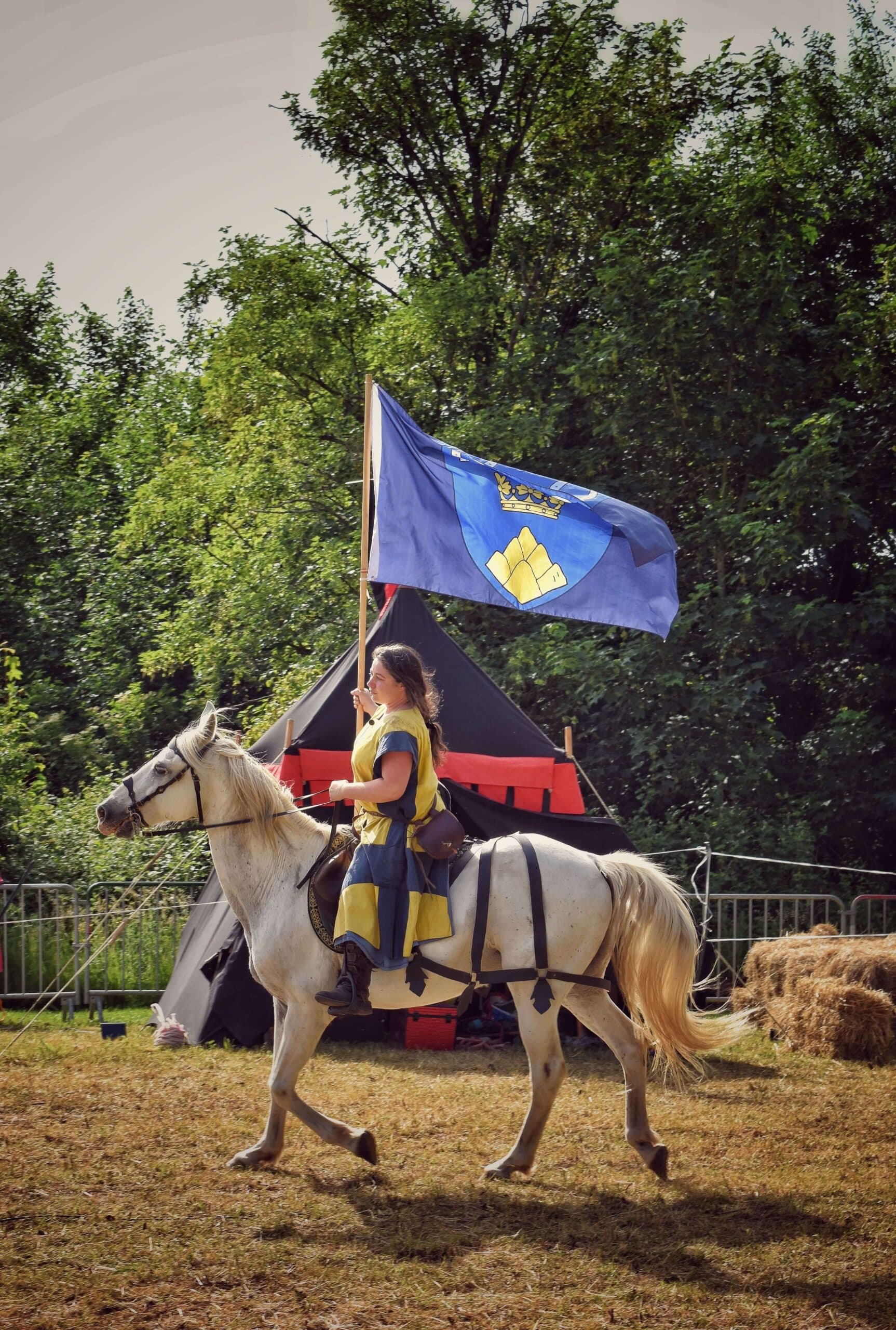 Centre d'Histoire Médiévale Azincourt 1415, sortie en famille dans les Vallées d'Opale